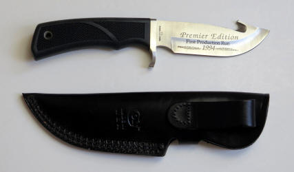 Colt CT-6  Skinning Knife and sheath