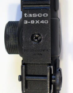  base is marked 'Tasco 3-9x40' / RC39X40WA / Japan 