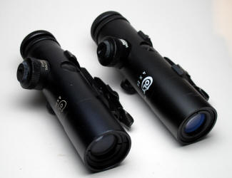 3 x 20 on left and 4 x 20 on right with blue tint lens
