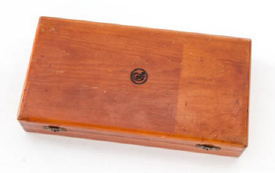 Salesman sample case