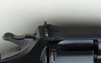 Colt-1929-police-positive-special tatrget-22 rear sight